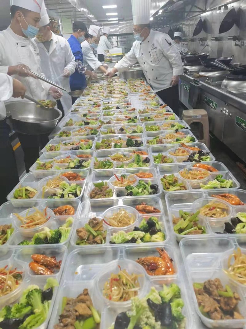 企业食堂托管：打造高效办公环境的秘密武器
